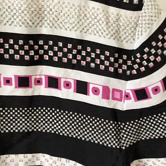 Diane von Fürstenberg Multicolour Silk Blouse - UK Size 8 - Pristine Condition - Picture 5 of 17